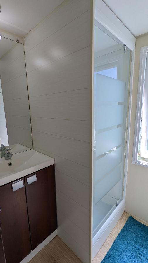 Flottant Jacuzzi Prive En Option Gamme Superieure Botel *