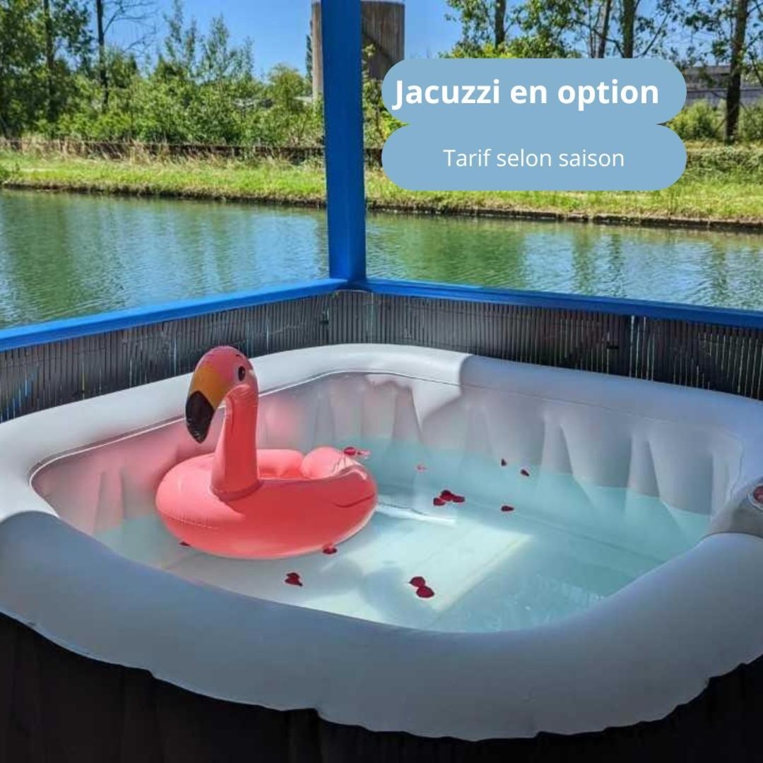 Botel Flottant Jacuzzi Prive En Option Gamme Superieure